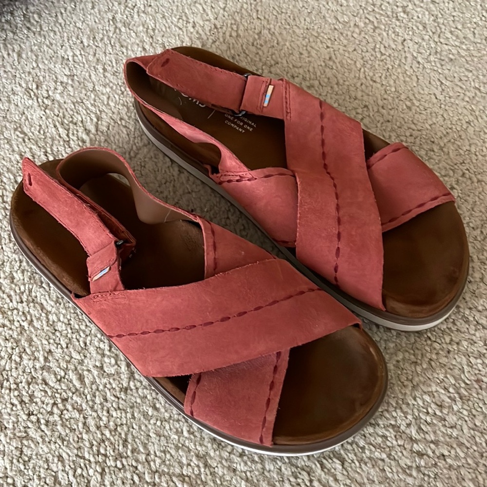 TOMs sandals